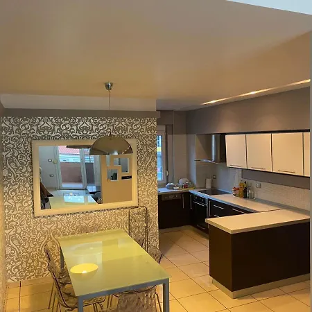Stadium 2 Bedroom